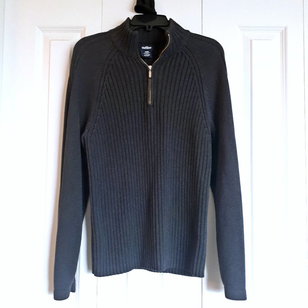 Men's Grey Half-Zip Pullover Sweater - Size M